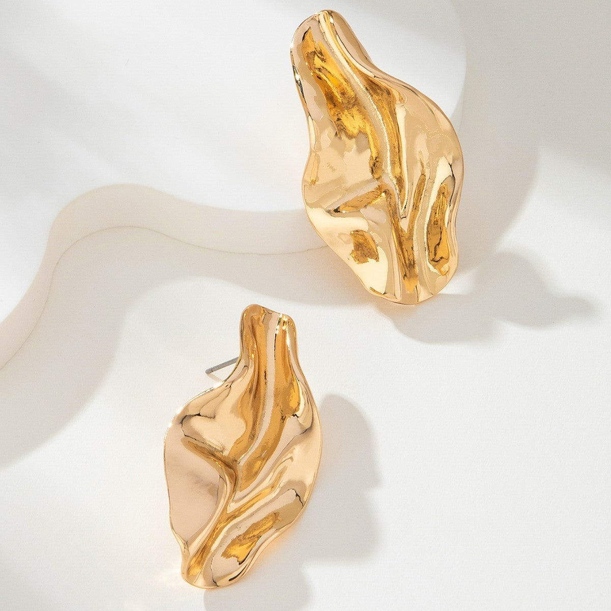 Metal Irregular Twisted Stud Earrings Simple Style