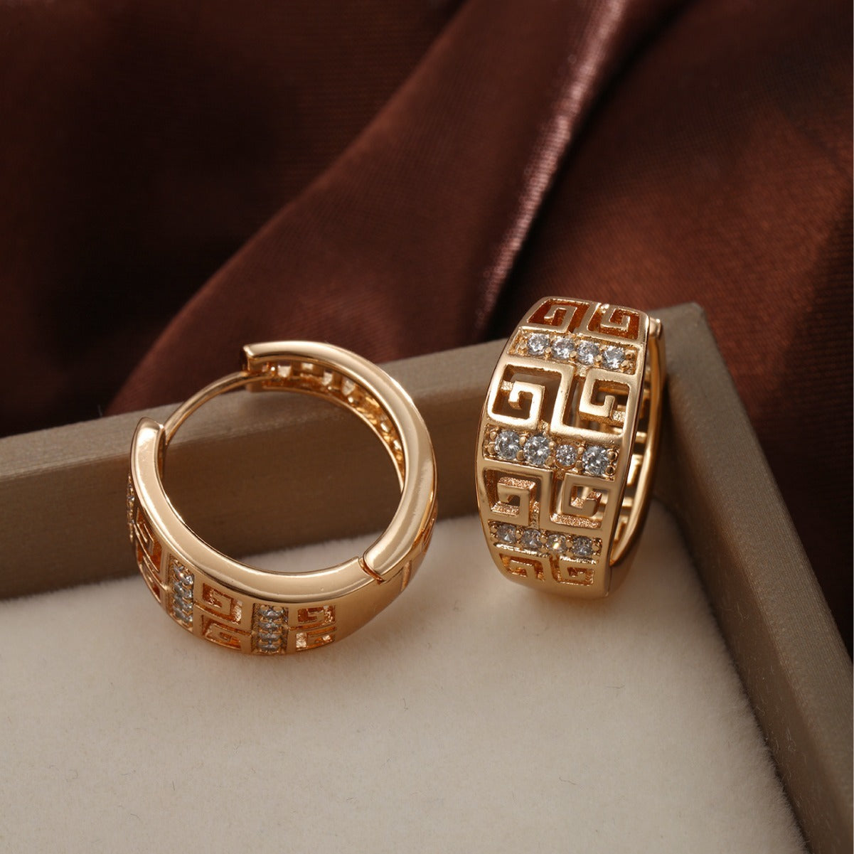 Geometric Copper Inlaid Zircon Earrings